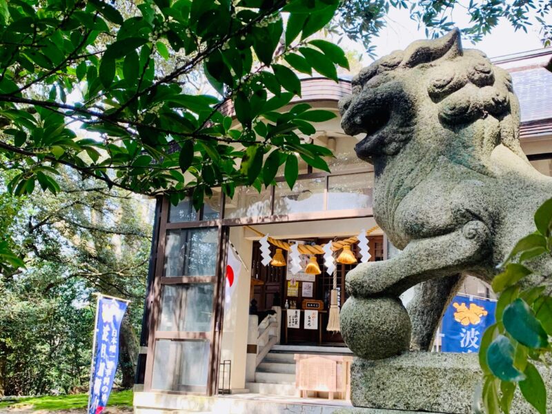 波自加彌神社の狛犬