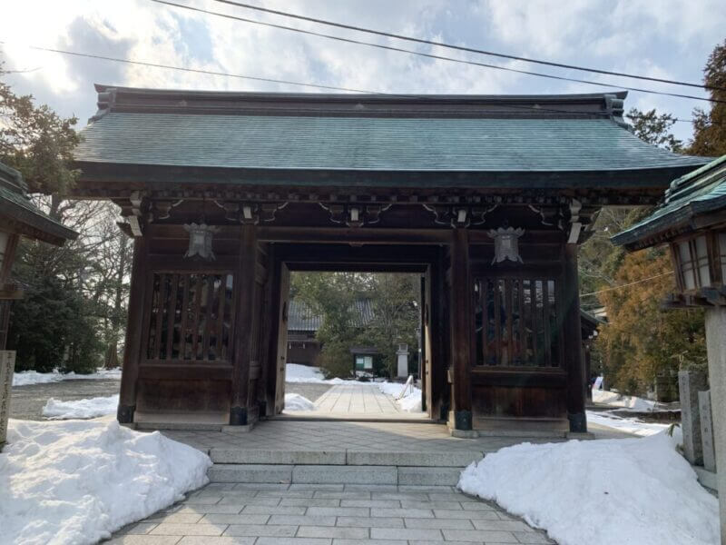 大野湊神社の神門