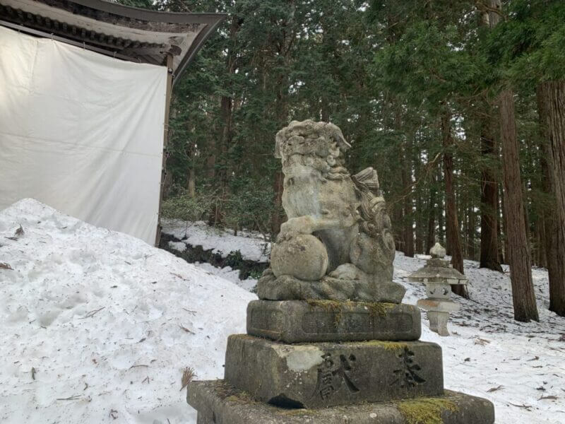 平泉寺白山神社の狛犬