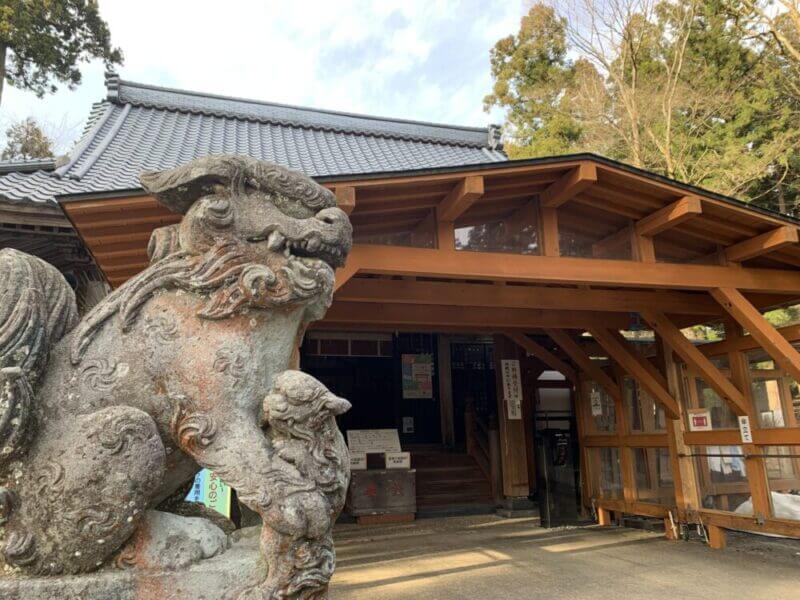 賀茂神社の狛犬