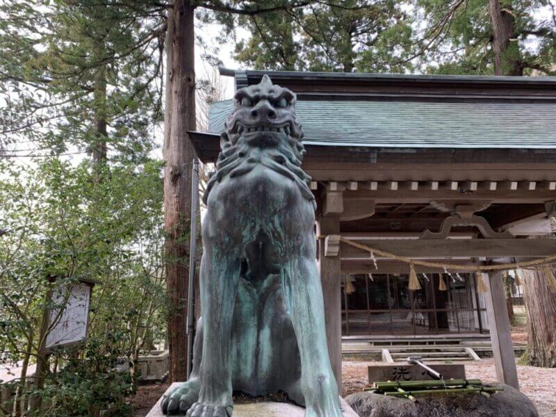 金釼宮の狛犬