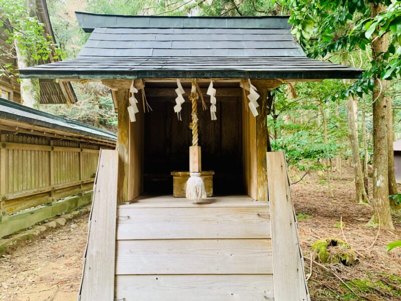 若狭彦神社の若宮社